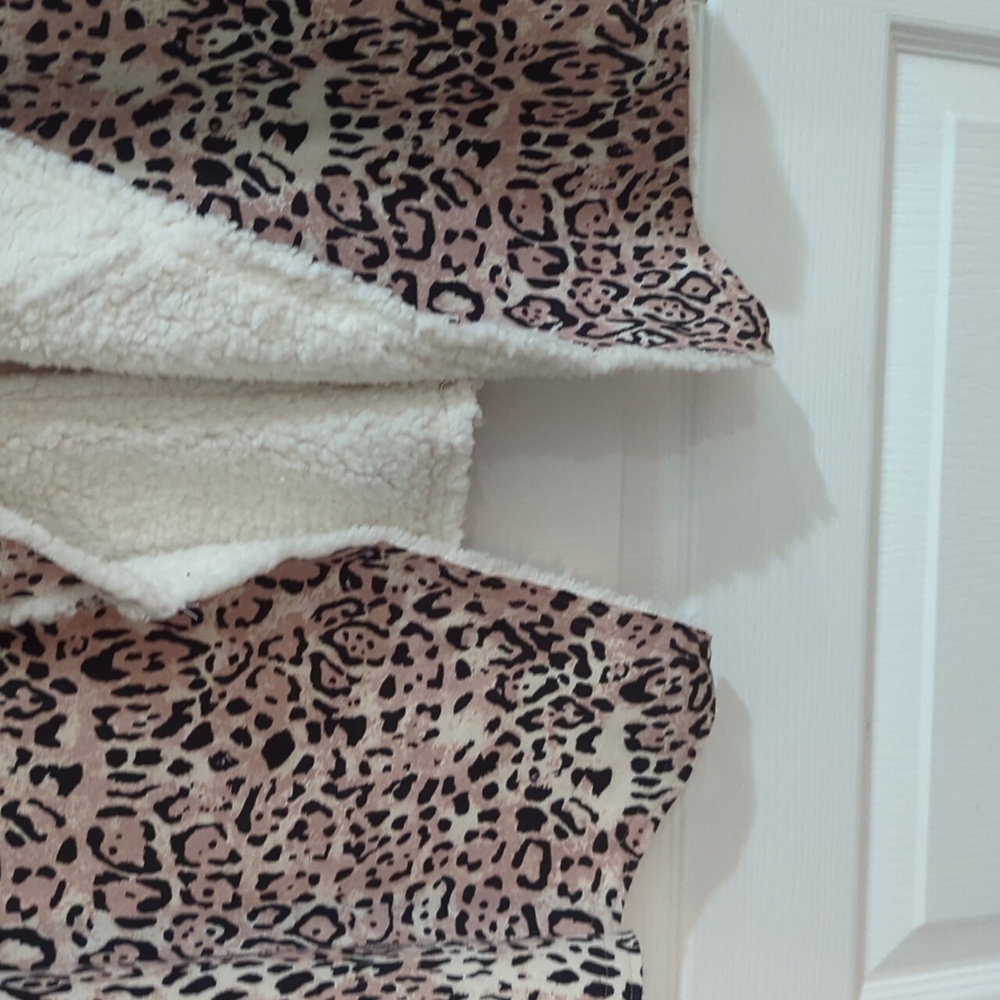 NWT MARLOW VEST SZ L - Picture 7 of 8
